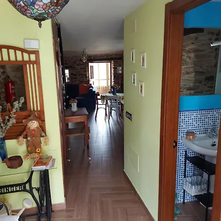 Casa Maruja, Puebla De Sanabria Villa Room photo